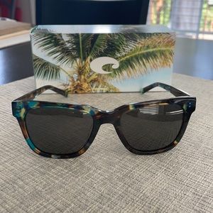 Costa women’s Coquina sunglasses 580G polarized